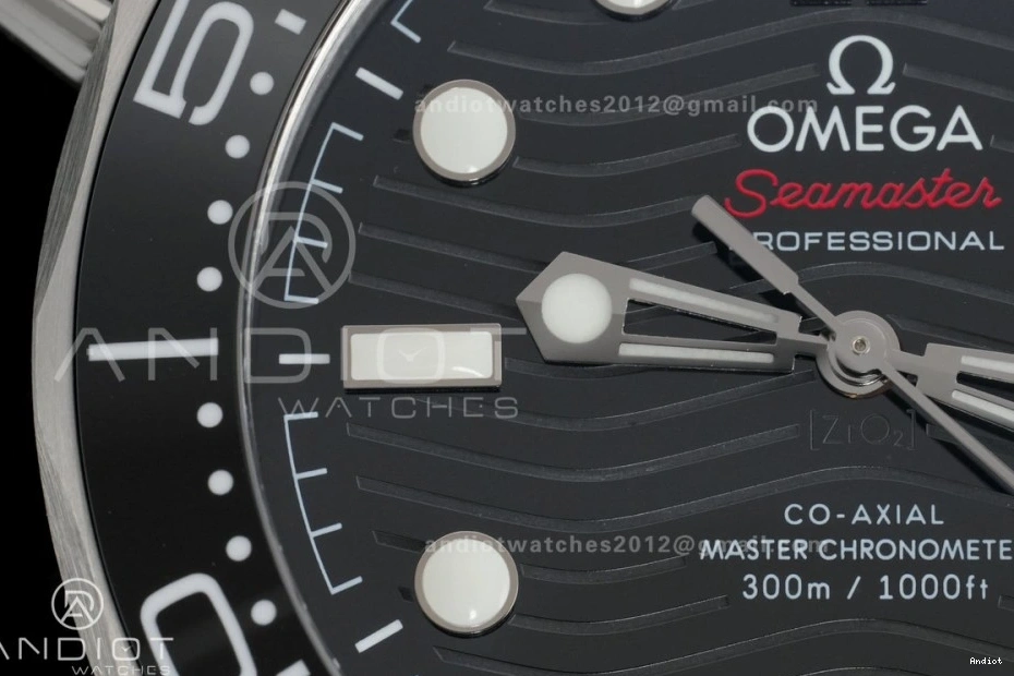 1:1 Edition Black Seamaster Bezel Clone Super Ceramic Asian Dial V4 Best 8800 Diver SS Black On VSF Bracelet 300M 0106